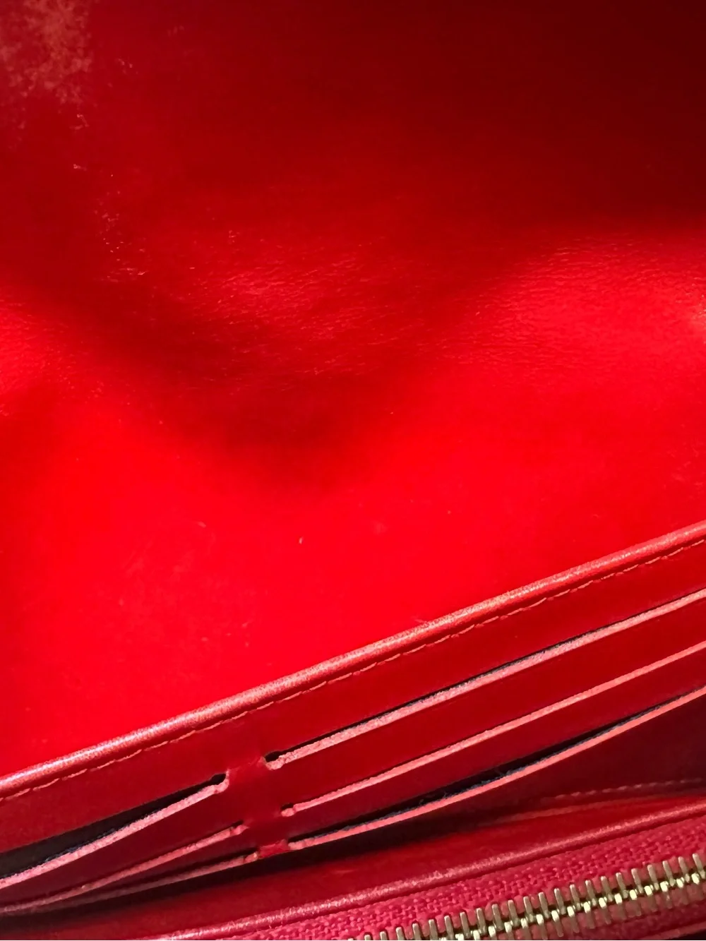 Louis Vuitton Sarah Red Vernis